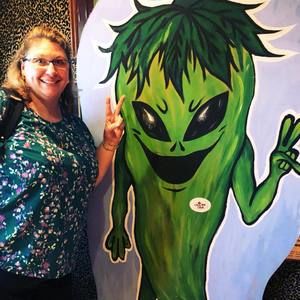 Meet your Posher, Amy